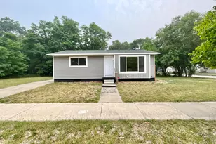 2245 8th St, Muskegon, MI 49444 - Photo 1