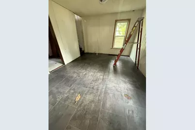 93 Howder Street, Hillsdale, MI 49242 - Photo 6
