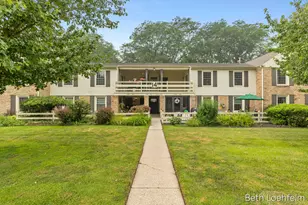 2551 Abbington Dr SE, Grand Rapids, MI 49506 - Photo 1
