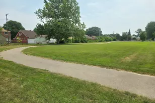 8398 W Outer Dr W, Detroit, MI 48219 - Photo 46