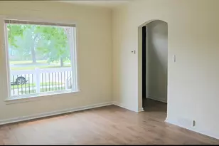8398 W Outer Dr W, Detroit, MI 48219 - Photo 22