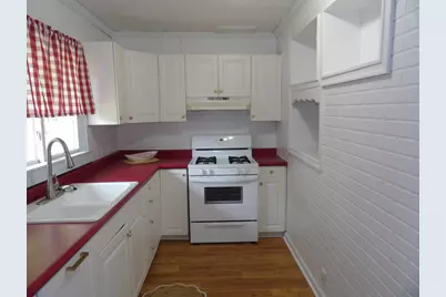 921 Burns Street, Niles, MI 49120 - Photo 4