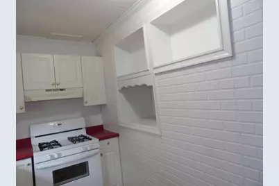 921 Burns Street, Niles, MI 49120 - Photo 6