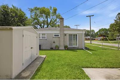 25248 Hass Street, Dearborn Heights, MI 48127 - Photo 4