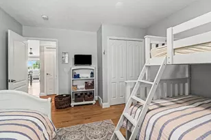 212 Lighthouse Way S, Manistee, MI 49660 - Photo 20