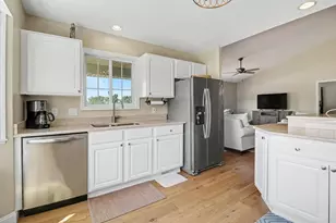 212 Lighthouse Way S, Manistee, MI 49660 - Photo 14