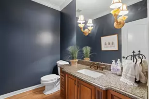 5693 Strawberry Cir, Commerce Township, MI 48382 - Photo 16
