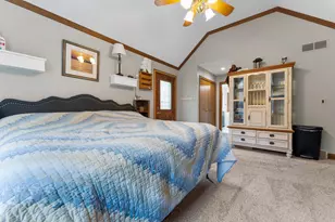 5893 Mary King Dr, Jackson, MI 49201 - Photo 32