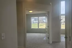 9614 Valley View Ct, Saline, MI 48176 - Photo 8