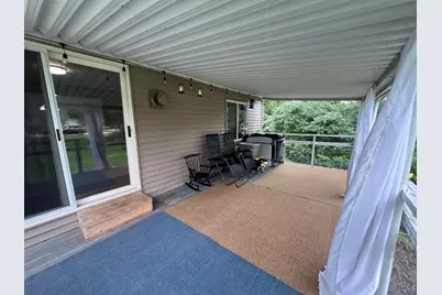 121 S Muenscher Street, Howard City, MI 49329 - Photo 6