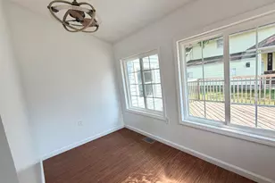 1304 Pearl St, Lake Odessa, MI 48849 - Photo 10
