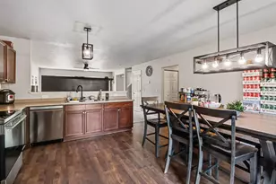 231 Station Hill St, Galesburg, MI 49053 - Photo 8