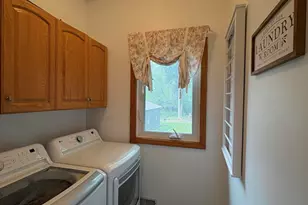 1694 Leisure Ct, Dorr, MI 49323 - Photo 14