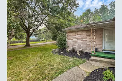 3417 Ginger Snap Lane, Lansing, MI 48911 - Photo 4
