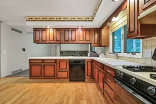 3417 Gingersnap Ln, Lansing, MI 48911 - Photo 8