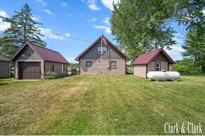 3050 Thorpe Drive, Delton, MI 49046 - Photo 18
