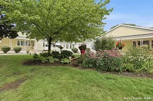 1041 Village Ln, Jenison, MI 49428 - Photo 26