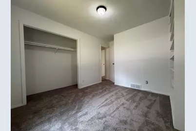 502 Clark Street, Buchanan, MI 49107 - Photo 18