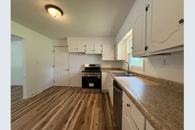 502 Clark Street, Buchanan, MI 49107 - Photo 10