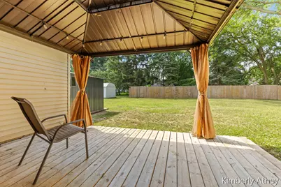 207 W Maple Street, Marion City, MI 48811 - Photo 20