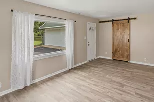 35553 Booth, Westland, MI 48186 - Photo 2