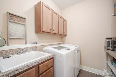8736 Mount Rainier Circle, Lansing, MI 48917 - Photo 24