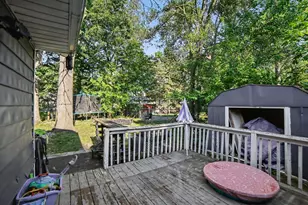 1324 Eastwood Dr, Muskegon, MI 49442 - Photo 16