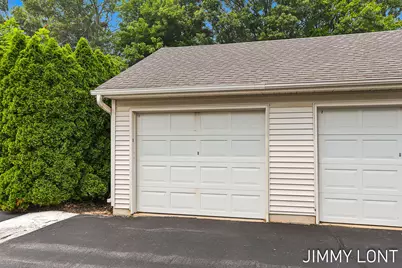 3074 W Crystal Waters Drive #8, Holland, MI 49424 - Photo 4