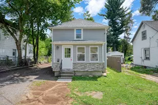 153 Hollis St, Jackson, MI 49203 - Photo 2