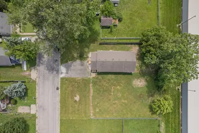 924 Oak Street, Adrian, MI 49221 - Photo 26