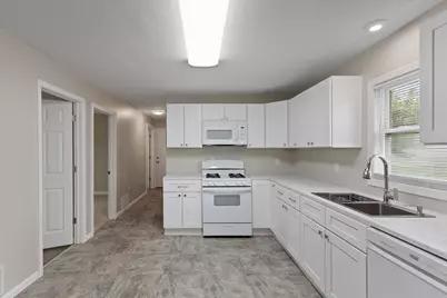 924 Oak Street, Adrian, MI 49221 - Photo 10