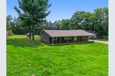 5523 S Lake Pleasant Road S, Osseo, MI 49266 - Photo 8