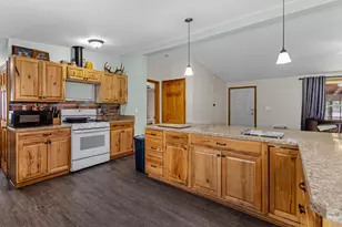 5523 S Lake Pleasant Road S, Osseo, MI 49266 - Photo 16