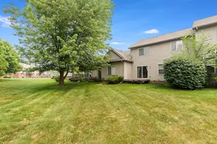 2677 Brooklyn Dr, Ypsilanti, MI 48198 - Photo 2