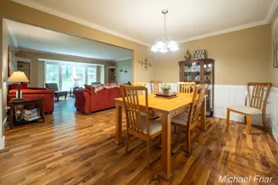 2700 Shadowbrook Dr SE, Grand Rapids, MI 49546 - Photo 12