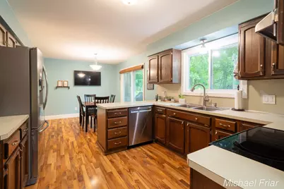 2700 Shadowbrook Drive SE, Grand Rapids, MI 49546 - Photo 20