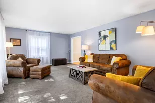 840 Edgehill Pl, Battle Creek, MI 49015 - Photo 4