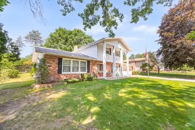 840 Edgehill Place, Battle Creek, MI 49015 - Photo 2