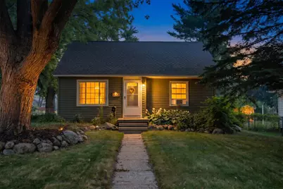 922 W Montcalm Street, Greenville, MI 48838 - Photo 34