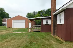 616 32nd St, Allegan, MI 49010 - Photo 2