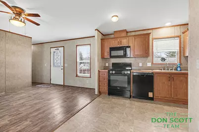 6913 Sandwood Street NE, Rockford, MI 49341 - Photo 4