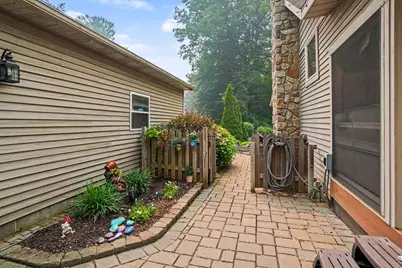 5359 Riverside Drive, Coloma, MI 49038 - Photo 6