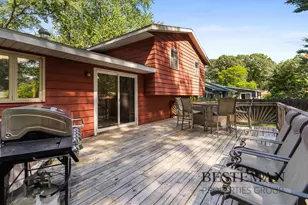 944 W Fennwood Cir, Muskegon, MI 49445 - Photo 14