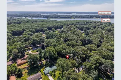 944 W Fennwood Circle, Muskegon, MI 49445 - Photo 56