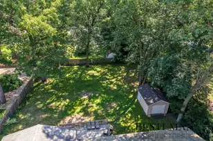 944 W Fennwood Cir, Muskegon, MI 49445 - Photo 16