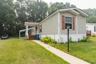 1403 Miss Ellie Dr, Kalamazoo, MI 49009 - Photo 2
