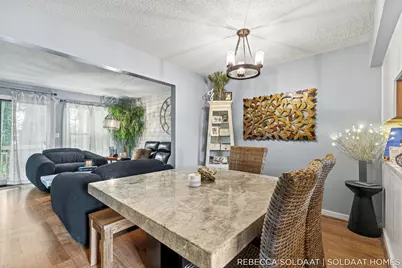 2539 Chatham Woods Drive SE, Grand Rapids, MI 49546 - Photo 8