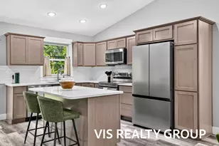3685 Waalkes St, Norton Shores, MI 49444 - Photo 14