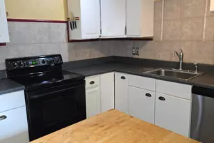 2569 Easy St, Ann Arbor, MI 48104 - Photo 4
