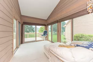 4682 Sawgrass Dr E, Ann Arbor, MI 48108 - Photo 24
